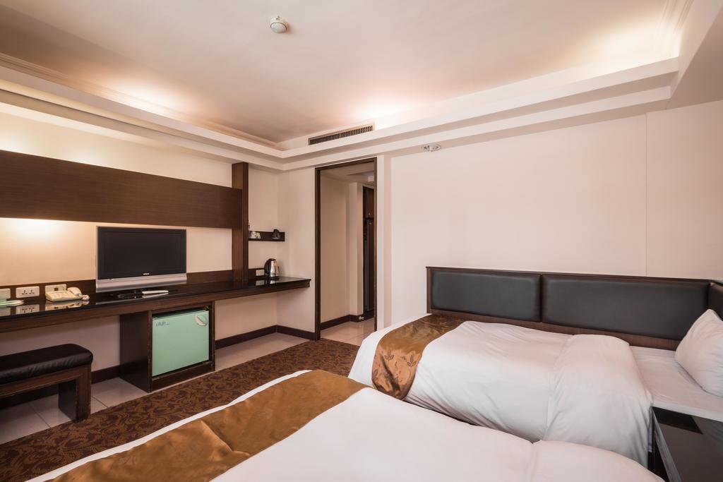 The Enterpriser Hotel Тайчжун Экстерьер фото