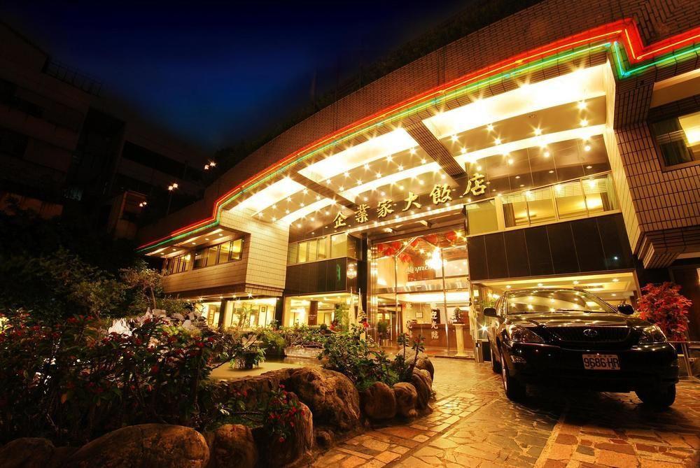 The Enterpriser Hotel Тайчжун Экстерьер фото