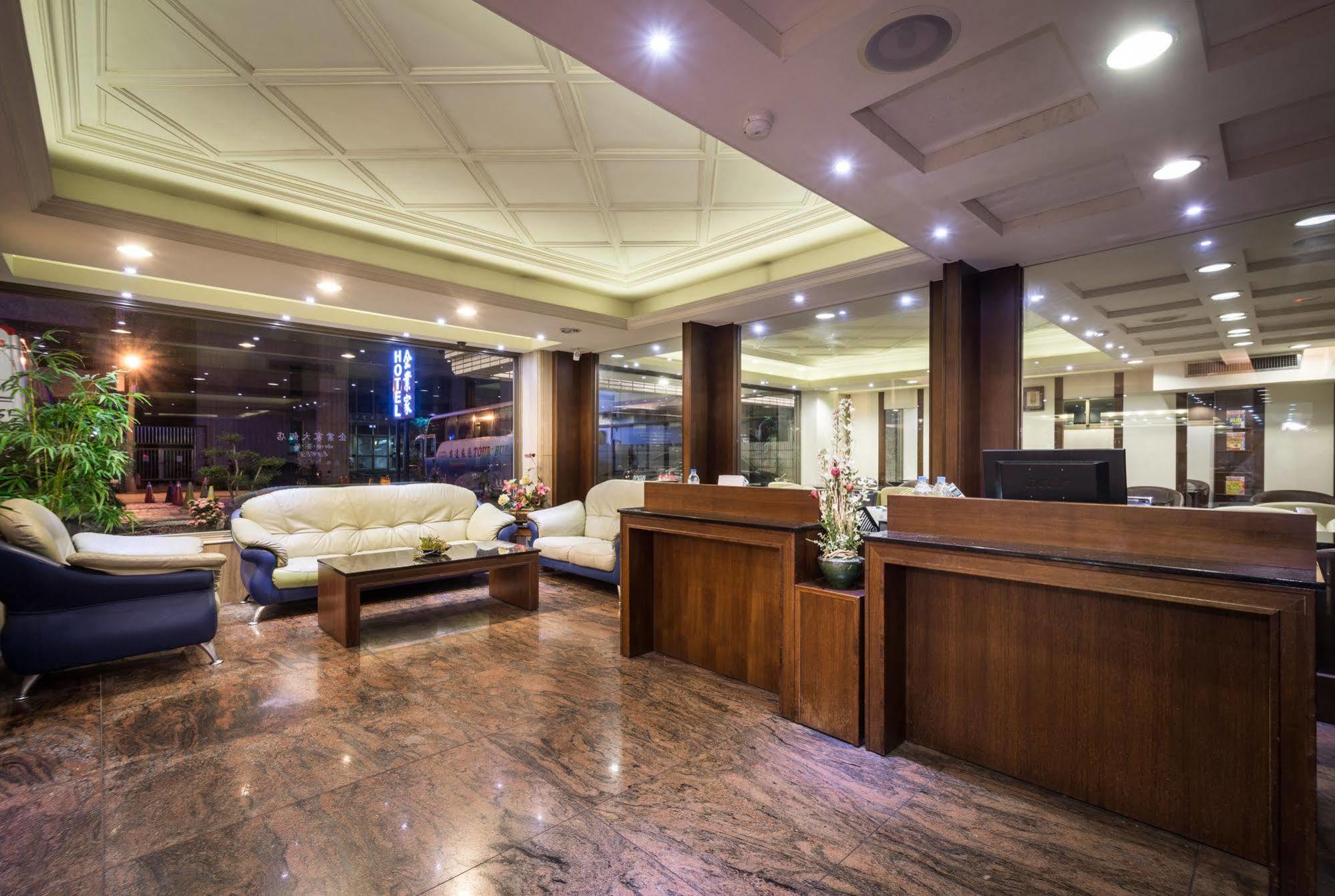 The Enterpriser Hotel Тайчжун Экстерьер фото